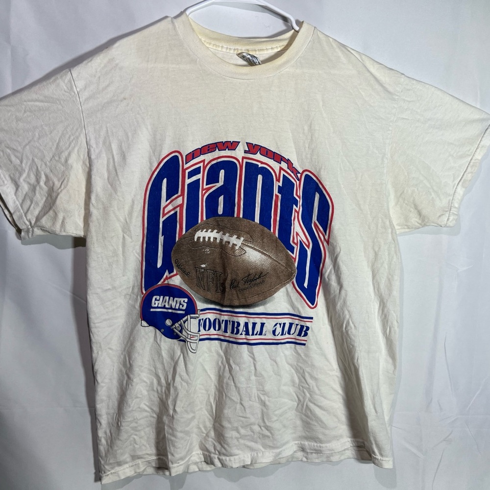 New York Giants NFL Football Club Delta Pro Weight Adult Tee Size XL.